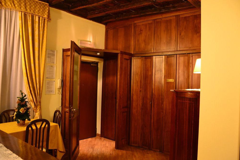 Palazzo Donarelli Apartman Róma Kültér fotó