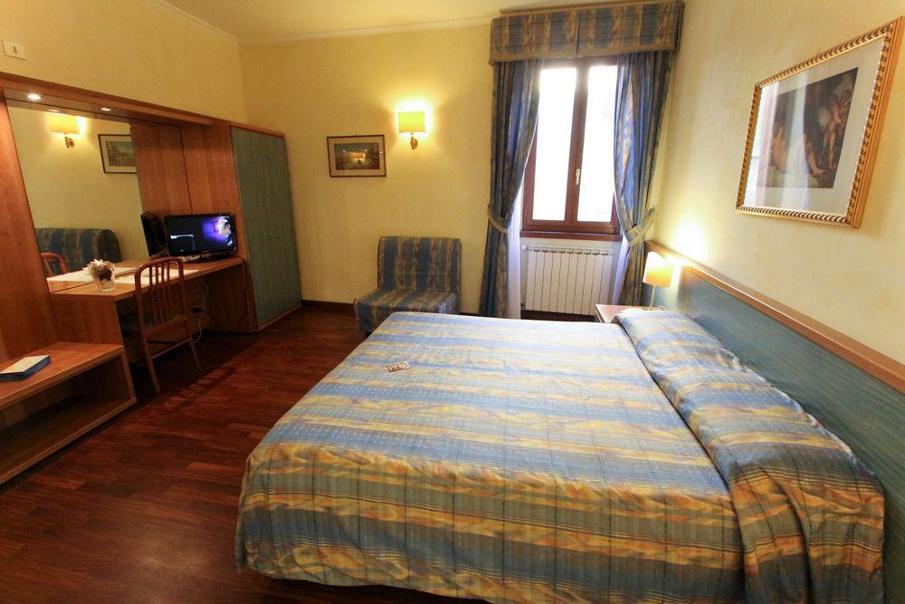 Palazzo Donarelli Apartman Róma Kültér fotó