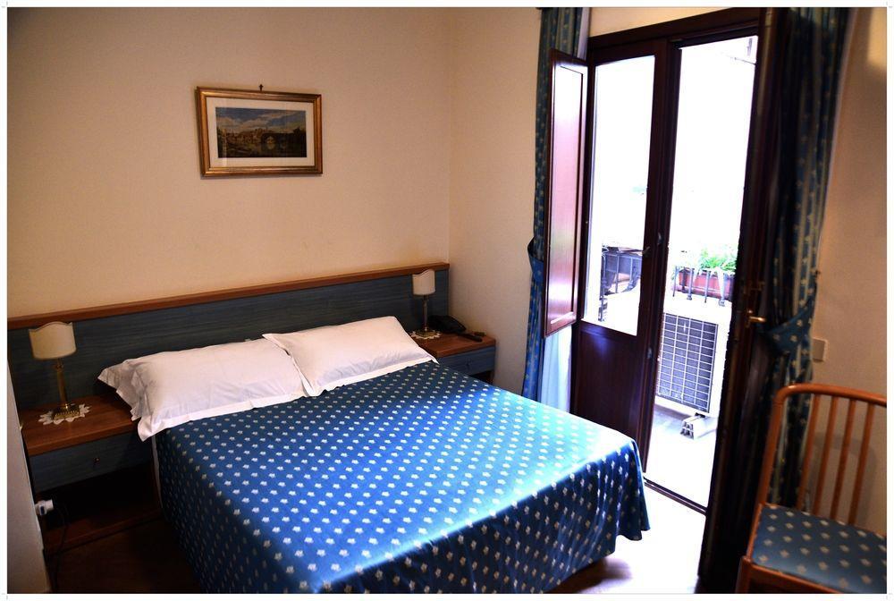 Palazzo Donarelli Apartman Róma Kültér fotó