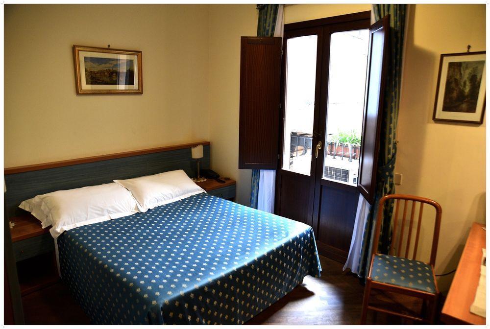 Palazzo Donarelli Apartman Róma Kültér fotó