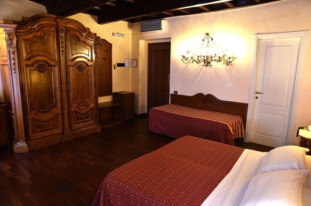 Palazzo Donarelli Apartman Róma Kültér fotó
